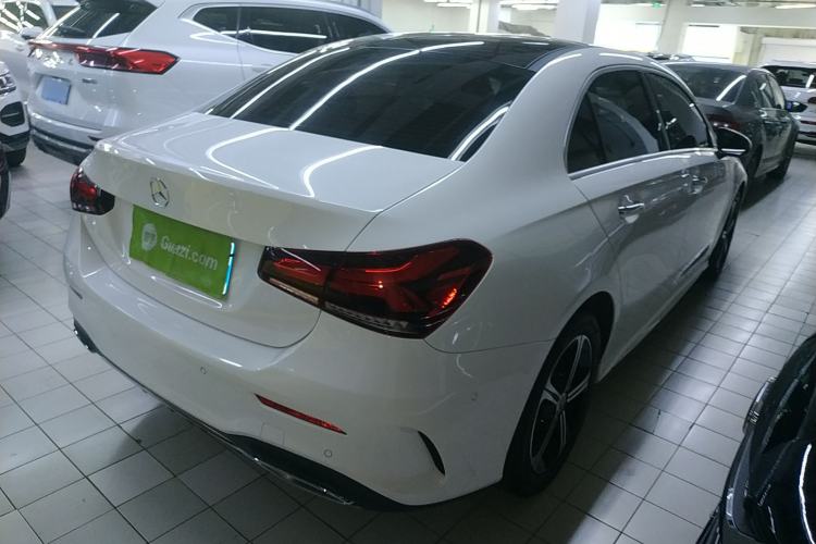 Used Mercedes-Benz A-Class 2022 Revised Version A 200 L Sport Sedan Fashionable Style Rear Right 45 Deg