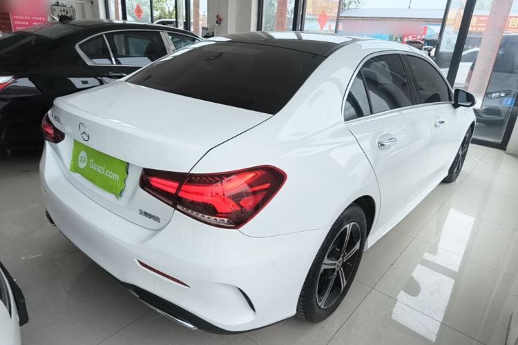 Used Mercedes-Benz A-Class 2022 Revised Version A 200 L Sport Sedan Fashionable Style Rear Right 45 Deg