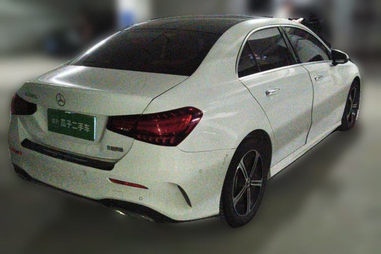 Used Mercedes-Benz A-Class 2022 Revised Version A 200 L Sport Sedan Fashionable Style Rear Right 45 Deg