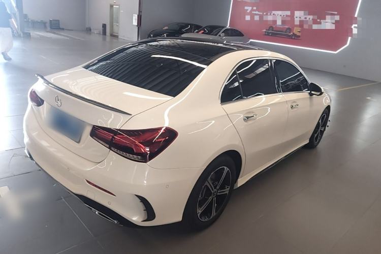 Used Mercedes-Benz A-Class 2022 Revised Version A 200 L Sport Sedan Fashionable Style Rear Right 45 Deg