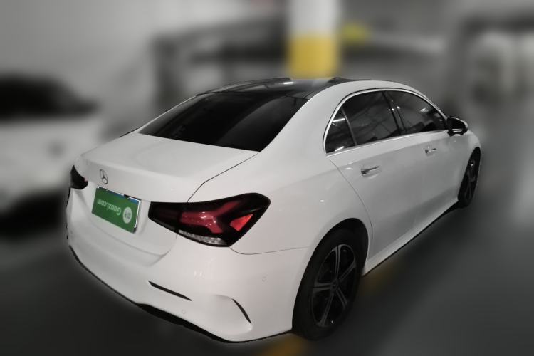 Used Mercedes-Benz A-Class 2022 Revised Version A 200 L Sport Sedan Fashionable Style Rear Right 45 Deg