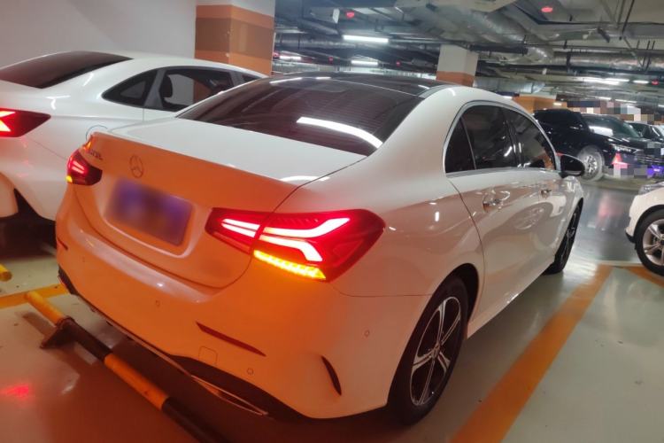 Used Mercedes-Benz A-Class 2022 Revised Version A 200 L Sport Sedan Fashionable Style Rear Right 45 Deg