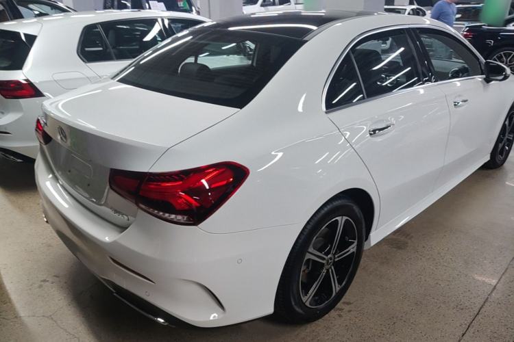 Used Mercedes-Benz A-Class 2022 Revised Version A 200 L Sport Sedan Fashionable Style Rear Right 45 Deg
