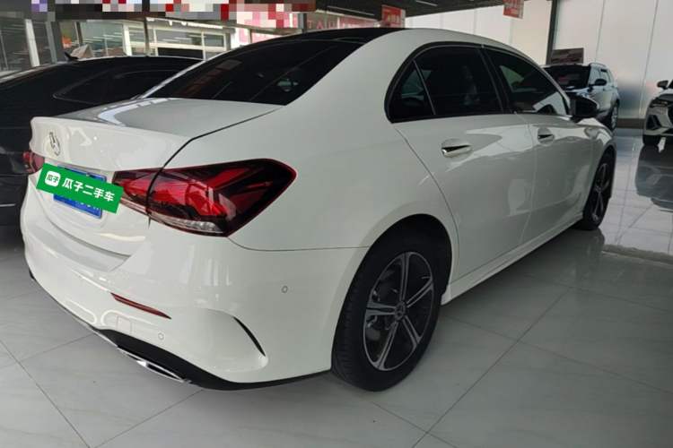 Used Mercedes-Benz A-Class 2022 Revised Version A 200 L Sport Sedan Fashionable Style Rear Right 45 Deg