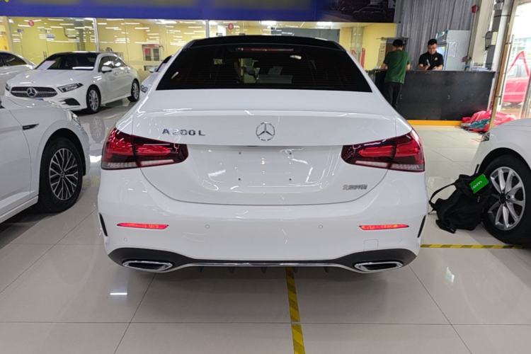 Used Mercedes-Benz A-Class 2022 Revised Version A 200 L Sport Sedan Fashionable Style Rear