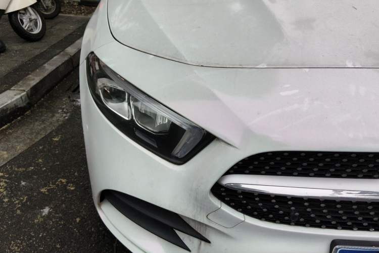 Used Mercedes-Benz A-Class 2022 Revised Version A 200 L Sport Sedan Fashionable Style Right Front Headlight