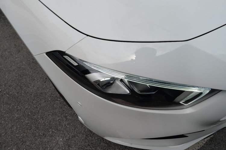 Used Mercedes-Benz A-Class 2022 Second Facelift A 200 L Sport Sedan Fashion Version Right Front Headlight