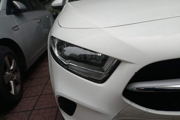Used Mercedes-Benz A-Class 2022 A 180 L Right Front Headlight