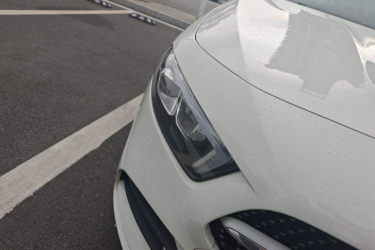Used Mercedes-Benz A-Class 2022 Restyled A 200 L Sport Sedan Fashion Version Right Front Headlight
