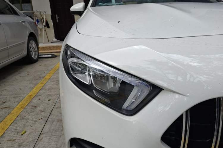 Used Mercedes-Benz A-Class 2022 Second Facelift A 200 L Sport Sedan Fashion Version Right Front Headlight