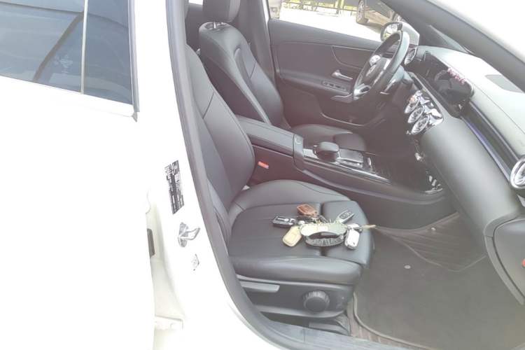 Used Mercedes-Benz A-Class 2022 Restyled A 200 L Sport Sedan Fashion Version Right Front Seat