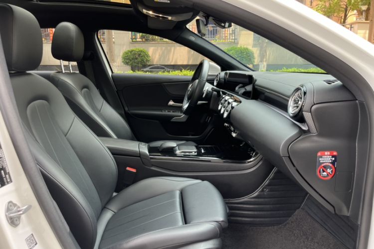Used Mercedes-Benz A-Class 2022 Restyled A 200 L Sport Sedan Fashion Version Right Front Seat