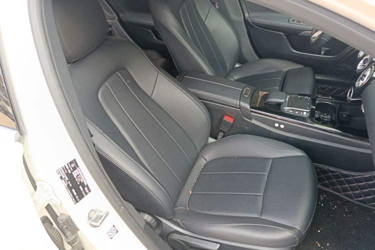 Used Mercedes-Benz A-Class 2022 Restyled A 200 L Sport Sedan Fashion Version Right Front Seat