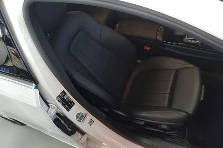 Used Mercedes-Benz A-Class 2022 A 200 L Sport Sedan Dynamic Model Right Front Seat