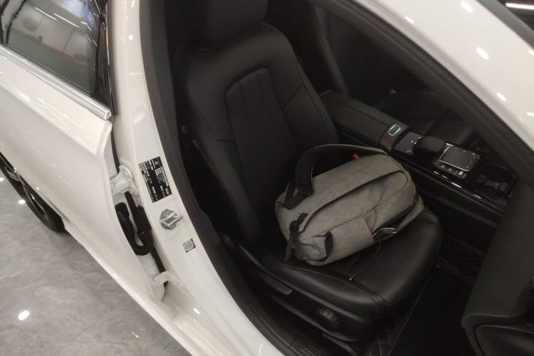 Used Mercedes-Benz A-Class 2022 Restyled A 200 L Sport Sedan Dynamic Version Right Front Seat