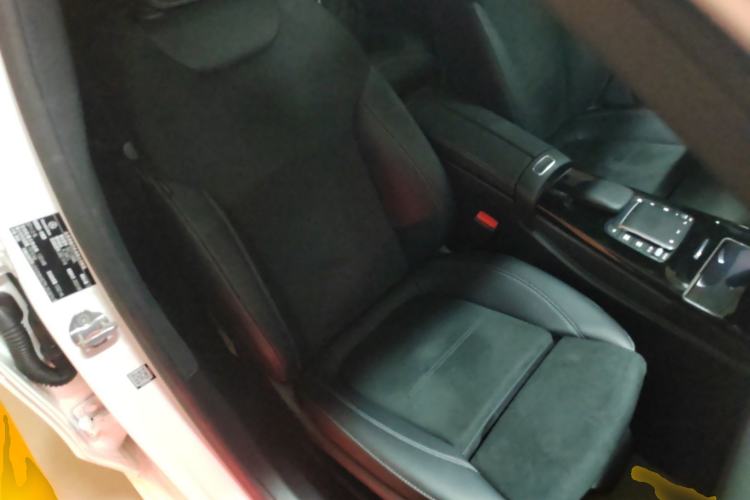 Used Mercedes-Benz A-Class 2022 Revised Version A 200 L Sport Sedan Fashionable Style Right Front Seat