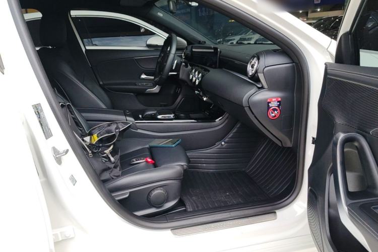 Used Mercedes-Benz A-Class 2022 Restyled A 200 L Sport Sedan Fashion Version Right Front Seat