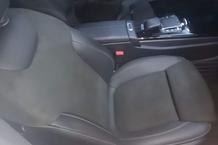 Used Mercedes-Benz A-Class 2022 A 200 L Sport Sedan Fashion Model Right Front Seat