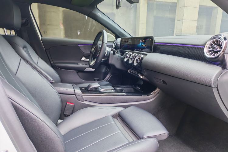 Used Mercedes-Benz A-Class 2022 Restyled A 200 L Sport Sedan Fashion Version Right Front Seat