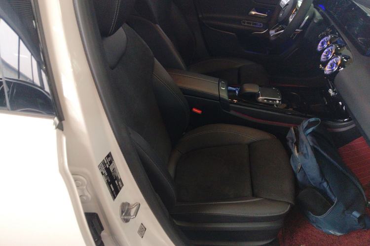 Used Mercedes-Benz A-Class 2022 Revised Version A 200 L Sport Sedan Fashionable Style Right Front Seat