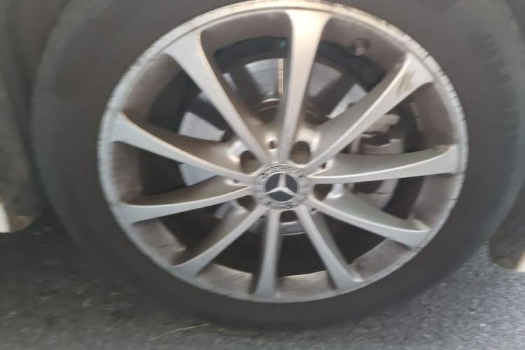 Used Mercedes-Benz A-Class 2022 A 200 L Sport Sedan Dynamic Model Right Front Wheel Hub