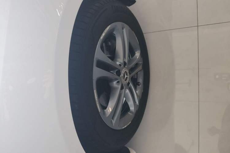 Used Mercedes-Benz A-Class 2022 A 180 L Sport Sedan Right Front Wheel Hub