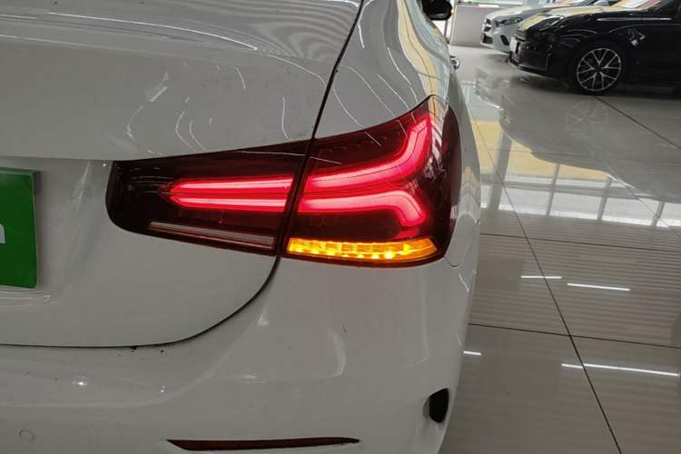Used Mercedes-Benz A-Class 2022 Restyled A 200 L Sport Sedan Fashion Version Right Rear Taillight