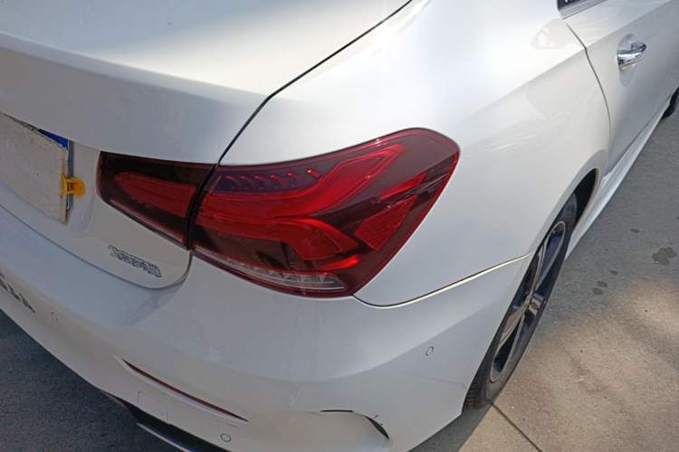 Used Mercedes-Benz A-Class 2022 Restyled A 200 L Sport Sedan Fashion Version Right Rear Taillight