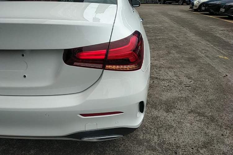 Used Mercedes-Benz A-Class 2022 Revised Version A 200 L Sport Sedan Fashionable Style Right Rear Taillight