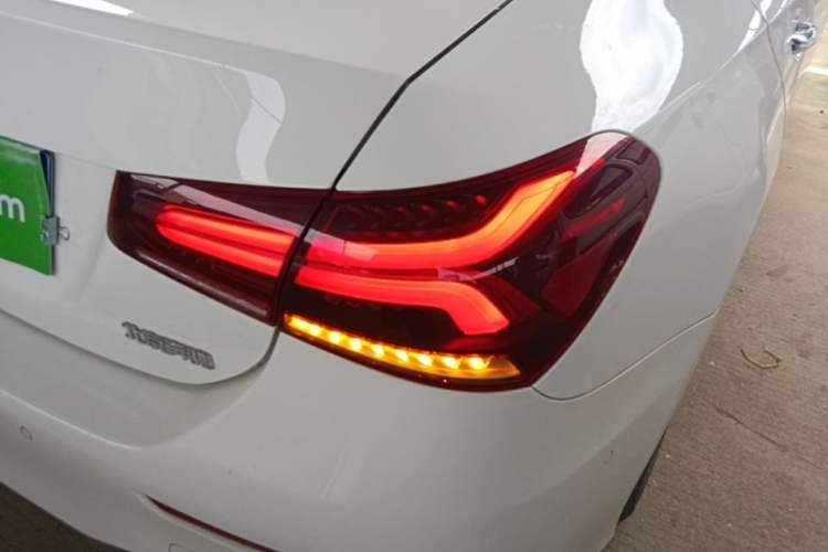 Used Mercedes-Benz A-Class 2022 Revised Version A 200 L Sport Sedan Fashionable Style Right Rear Taillight