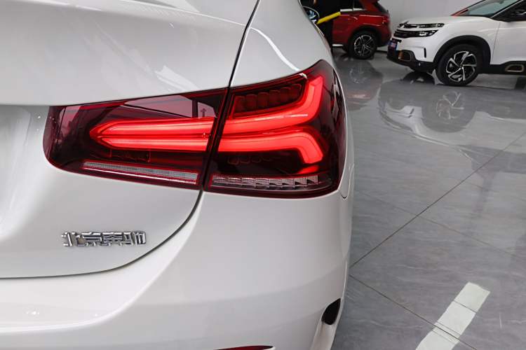 Used Mercedes-Benz A-Class 2022 Revised Version A 200 L Sport Sedan Fashionable Style Right Rear Taillight
