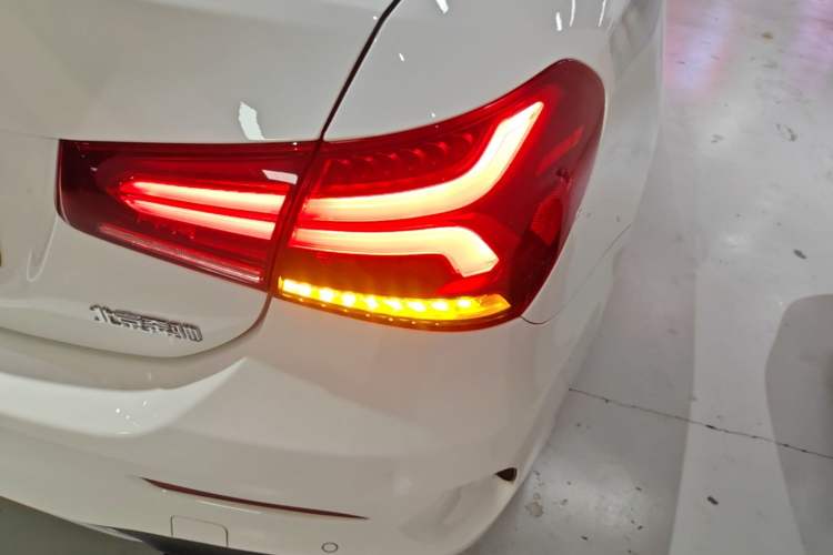 Used Mercedes-Benz A-Class 2022 Revised Version A 200 L Sport Sedan Fashionable Style Right Rear Taillight