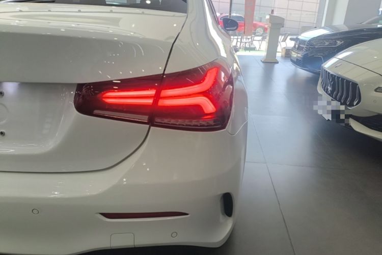 Used Mercedes-Benz A-Class 2022 Revised Version A 200 L Sport Sedan Fashionable Style Right Rear Taillight