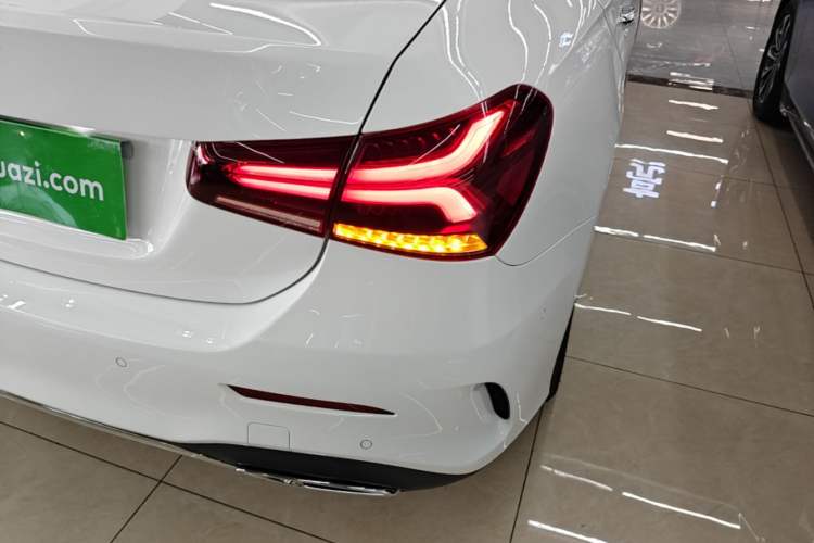 Used Mercedes-Benz A-Class 2022 Revised Version A 200 L Sport Sedan Fashionable Style Right Rear Taillight