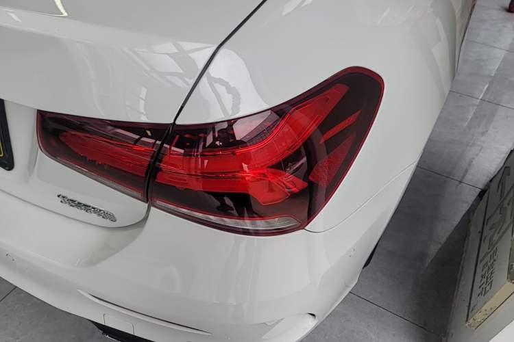 Used Mercedes-Benz A-Class 2022 Revised Version A 200 L Sport Sedan Fashionable Style Right Rear Taillight