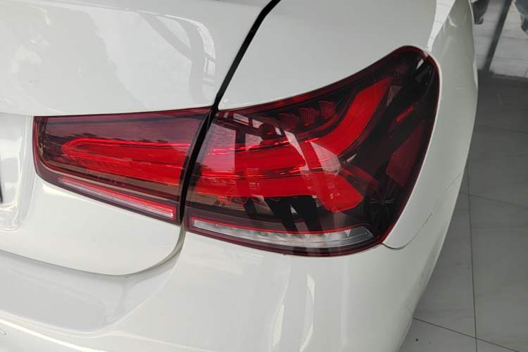 Used Mercedes-Benz A-Class 2022 Revised Version A 200 L Sport Sedan Fashionable Style Right Rear Taillight