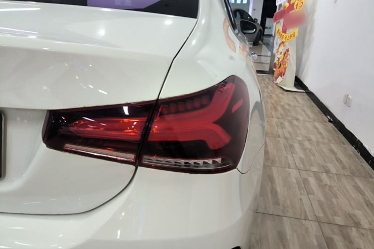 Used Mercedes-Benz A-Class 2022 Revised Version A 200 L Sport Sedan Fashionable Style Right Rear Taillight