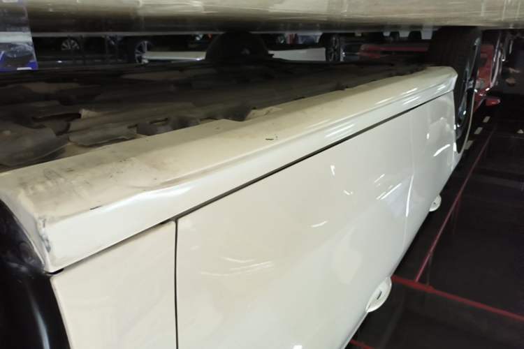 Used Mercedes-Benz A-Class 2022 Revised Version A 200 L Sport Sedan Fashionable Style Right Side Sill