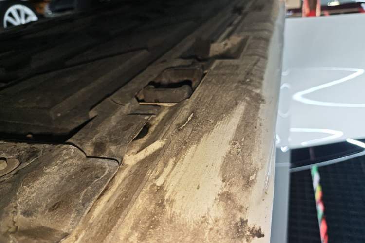Used Mercedes-Benz A-Class 2022 A 180 L Sport Sedan Right Side Sill