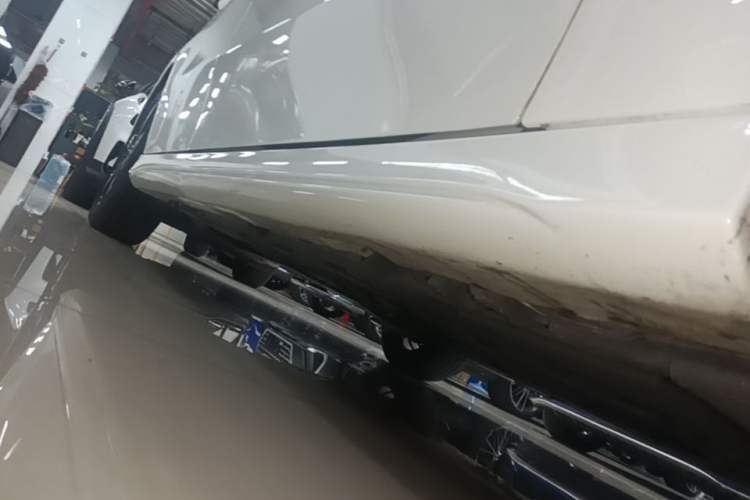 Used Mercedes-Benz A-Class 2022 Second Facelift A 200 L Sport Sedan Fashion Version Right Side Sill