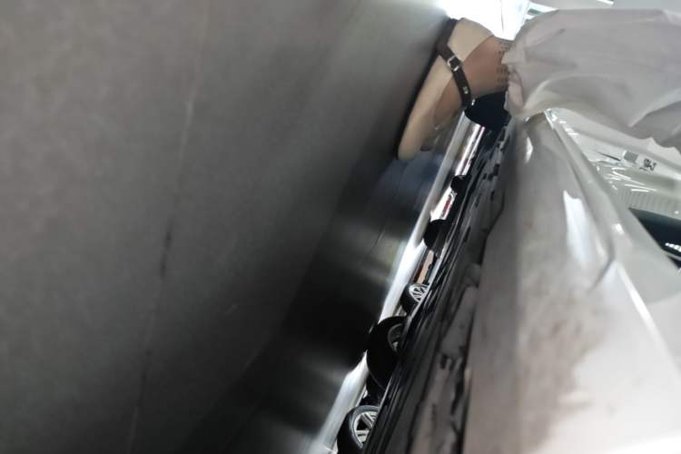 Used Mercedes-Benz A-Class 2022 Restyled A 200 L Sport Sedan Fashion Version Right Side Sill