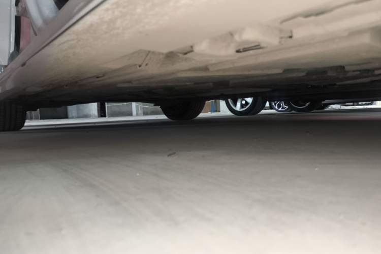 Used Mercedes-Benz A-Class 2022 Revised Version A 200 L Sport Sedan Fashionable Style Right Side Sill