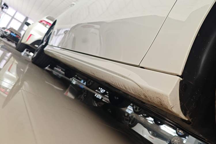 Used Mercedes-Benz A-Class 2022 Restyled A 200 L Sport Sedan Dynamic Version Right Side Sill