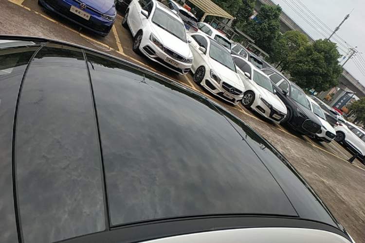 Used Mercedes-Benz A-Class 2022 Revised Version A 200 L Sport Sedan Fashionable Style Roof