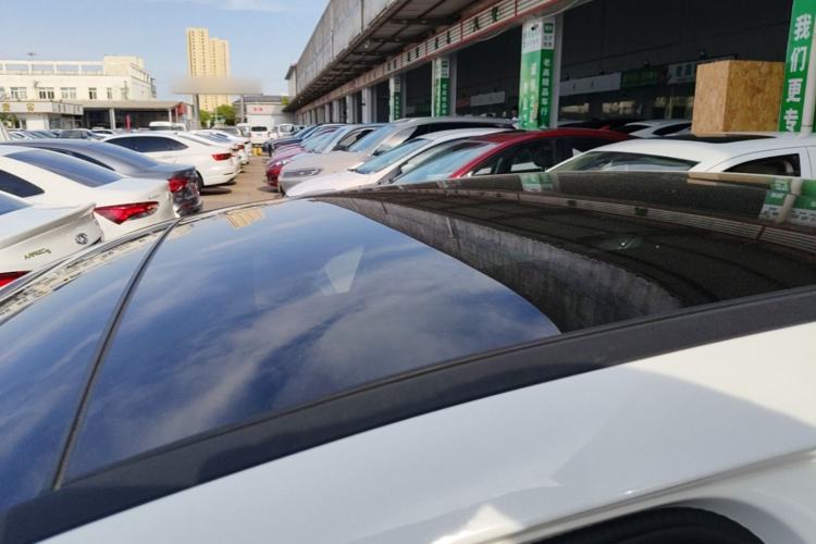 Used Mercedes-Benz A-Class 2022 Revised Version A 200 L Sport Sedan Fashionable Style Roof