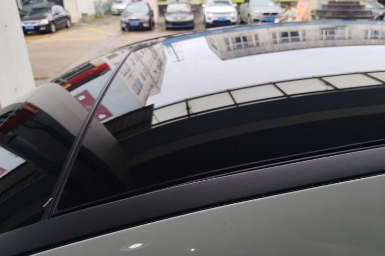 Used Mercedes-Benz A-Class 2022 Revised Version A 200 L Sport Sedan Fashionable Style Roof