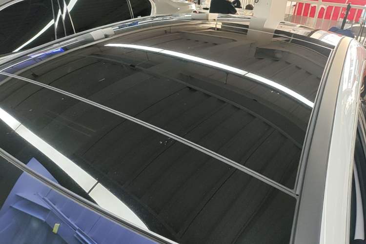 Used Mercedes-Benz A-Class 2022 Revised Version A 200 L Sport Sedan Fashionable Style Roof