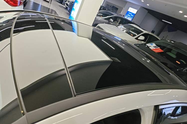 Used Mercedes-Benz A-Class 2022 Restyled A 200 L Sport Sedan Fashion Version Roof