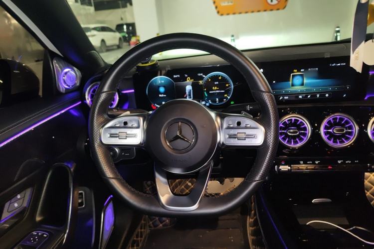 Used Mercedes-Benz A-Class 2022 Restyled A 200 L Sport Sedan Fashion Version Steering Wheel