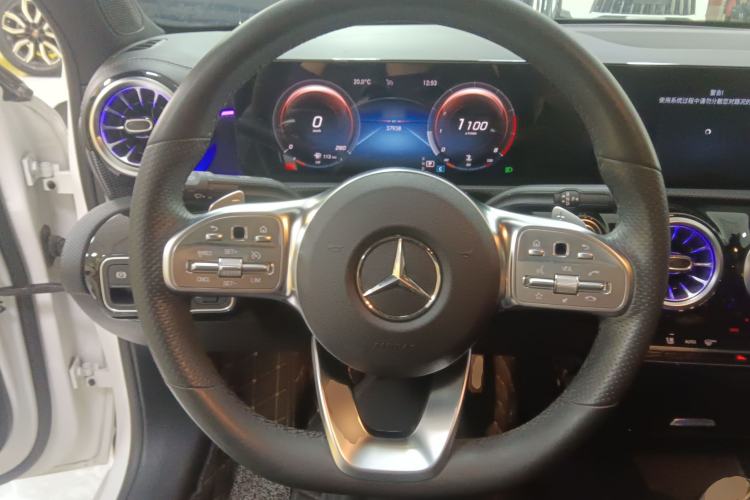 Used Mercedes-Benz A-Class 2022 Restyled A 200 L Sport Sedan Fashion Version Steering Wheel